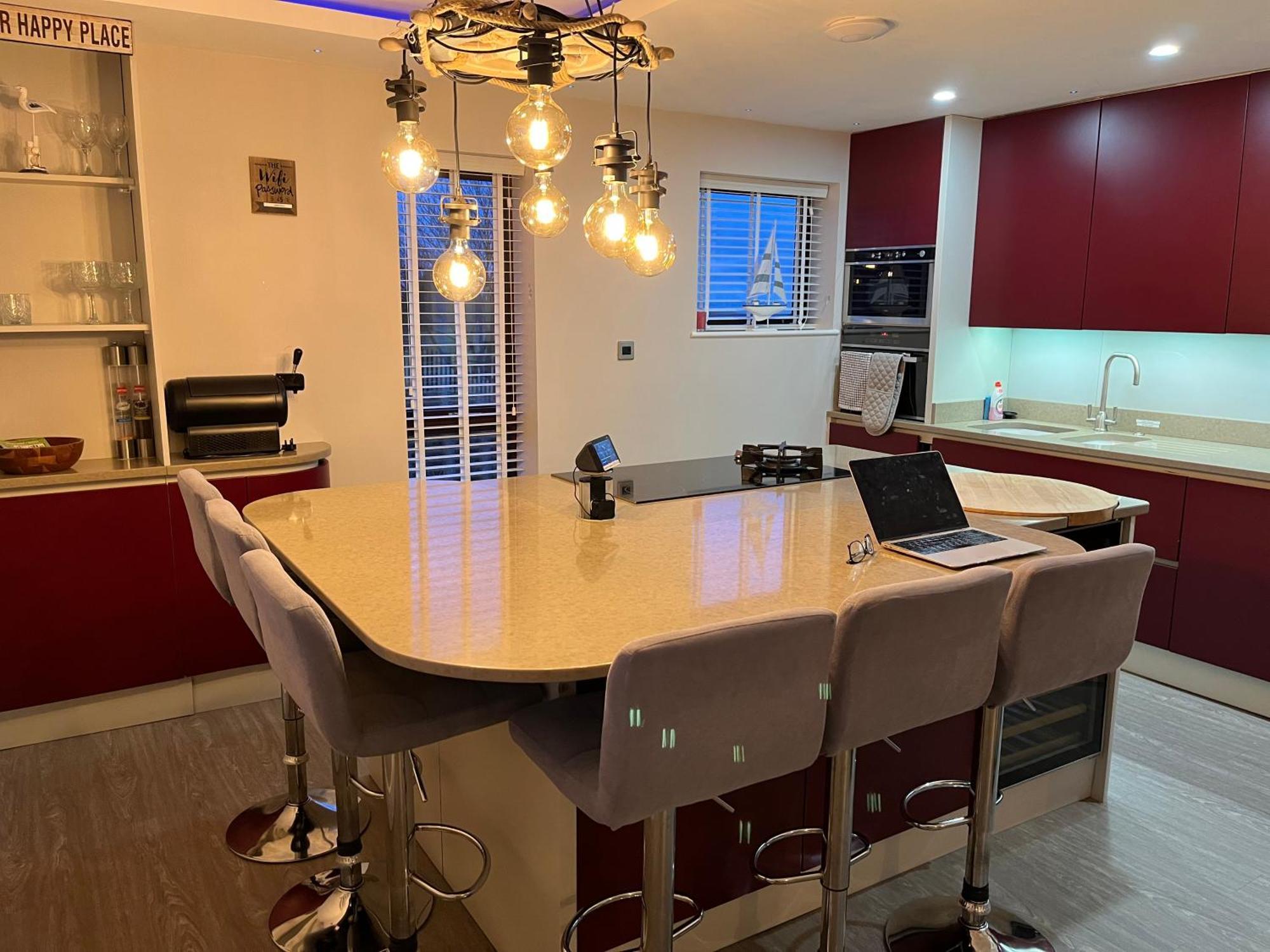 3 Bedroom Deganwy Sea View Beach House Ll31 Exterior foto